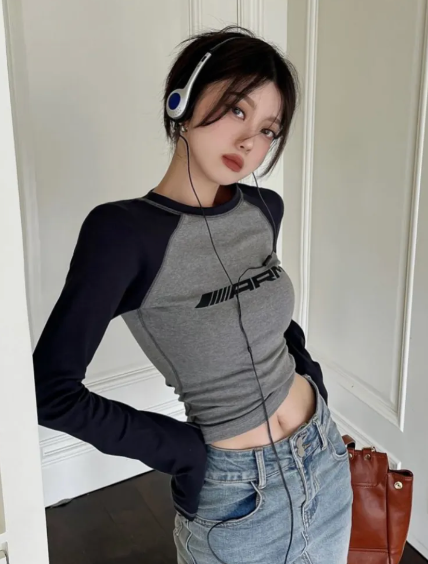 Contrast Color Slim Long Sleeve Tee